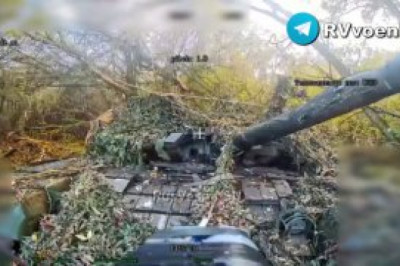 Спецназ «Анвар» сжигает танки, САУ и другую технику врага, поддерживая наступление на Сумы