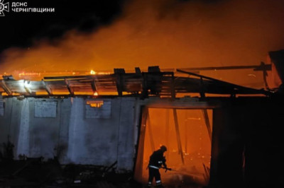 Мощные пожары в Черниговской и Полтавской областях после ночных ударов, повреждена газодобыча