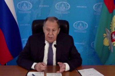 Демилитаризация и денацификация Украины — обязательные условия для окончания войны, — Лавров