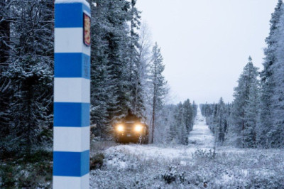Закрытие границы с Россией нанесло «сокрушительный» удар по экономике приграничных регионов Финляндии, таких как Южная Карелия, передает Bloomberg