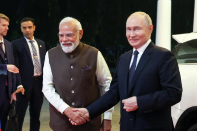 Переговоры Путина и Моди завершились