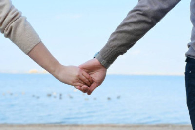 Человек попал на седьмое место в топ-10 моногамии