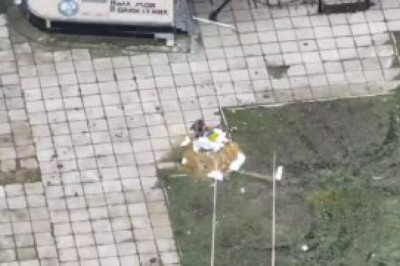 Российские военные освободили центр Гуляйполе в Запорожской области, продолжается зачистка окраин, сообщает Telegram-канал "Lost Armour"