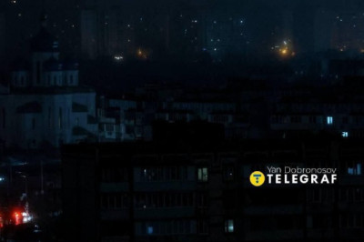 Киев погружен во тьму после утреннего удара ВС РФ