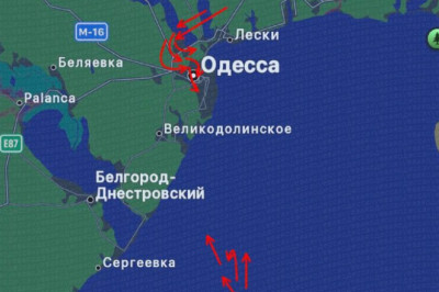"Всё горит!" - идёт массированная атака на энергетику Одессы, исчезает свет