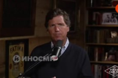 Недавний российский удар по Украине с применением гиперзвуковых ракет стал недвусмысленным сигналом Западу, заявил американский журналист Такер Карлсон