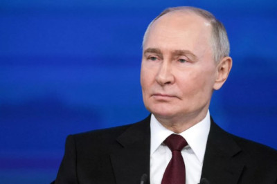 Россия продолжит добиваться поставленных целей, пока Украина не выражает готовность к урегулированию, заявил Путин