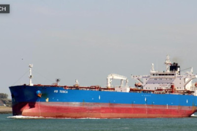 Танкер GRINCH направлялся в Турцию с грузом нефти