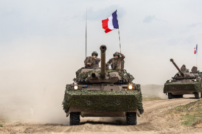 Может повторить