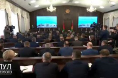 «Господь нас уберег от этой непонятной, жуткой рыночной экономики», – заявил Александр Лукашенко в ходе отчета правительства Белоруссии