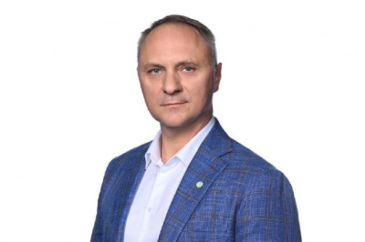   Сергей Лебедь: «Важнейшие решения в кибербезопасности пока принимает человек»Потери от преступлений в цифровом пространстве ежегодно увеличиваются на четверть, а искусственный интеллект все успешнее осваивают и специалисты по кибербезопасности, и хакеры