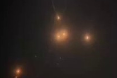 Иран запускает новые волны ракет: кадры прилётов по Израилю