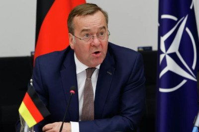 Писториус отказался от инициативы Трампа послать корабли на Ближний Восток для установки контроля над Ормузским проливом